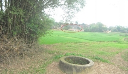 Người mẹ thừa nhận ném con gái 3 tuổi xuống giếng 